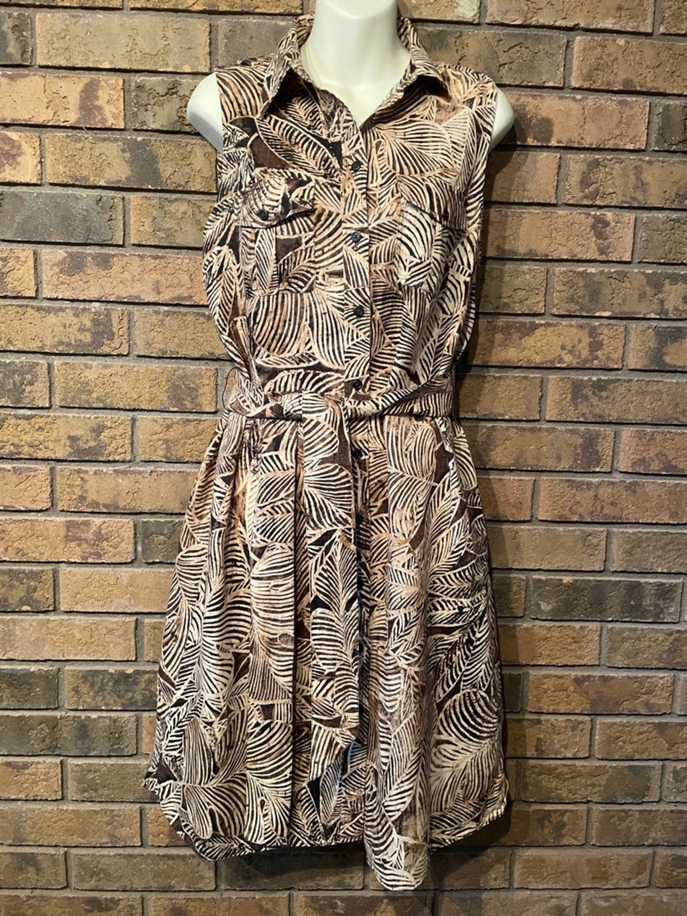 Lauren Ralph Lauren Linen button front belted leaf print shirt dress Sz 10 EUC